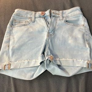 Blue/light washed jean shorts!